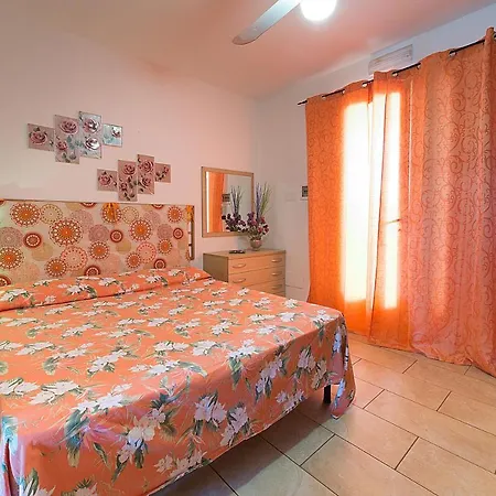 Casa Lilla & Ciclamino Apartment Marina di Mancaversa